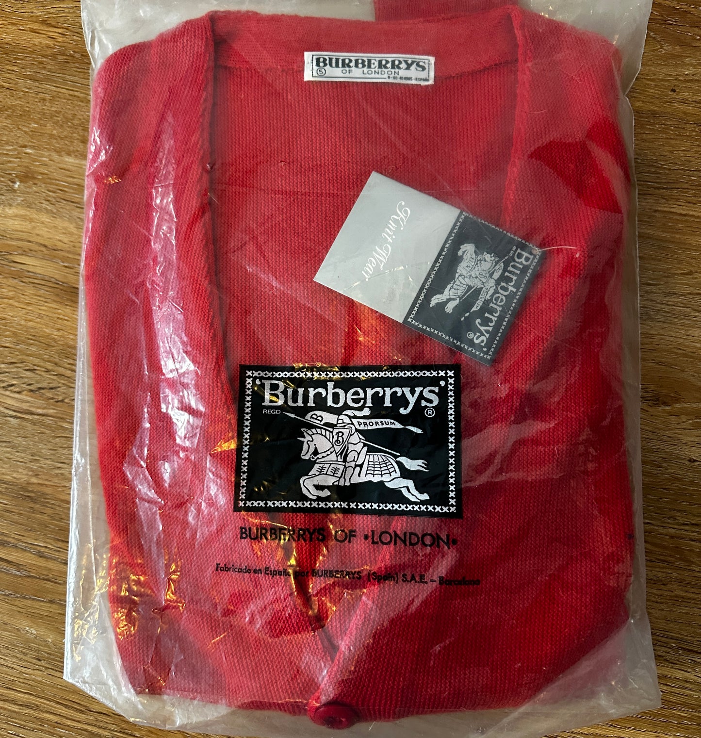 Burberrys Vintage 80s Cardigan Red - Deadstock - 5 / M - Made in Spain