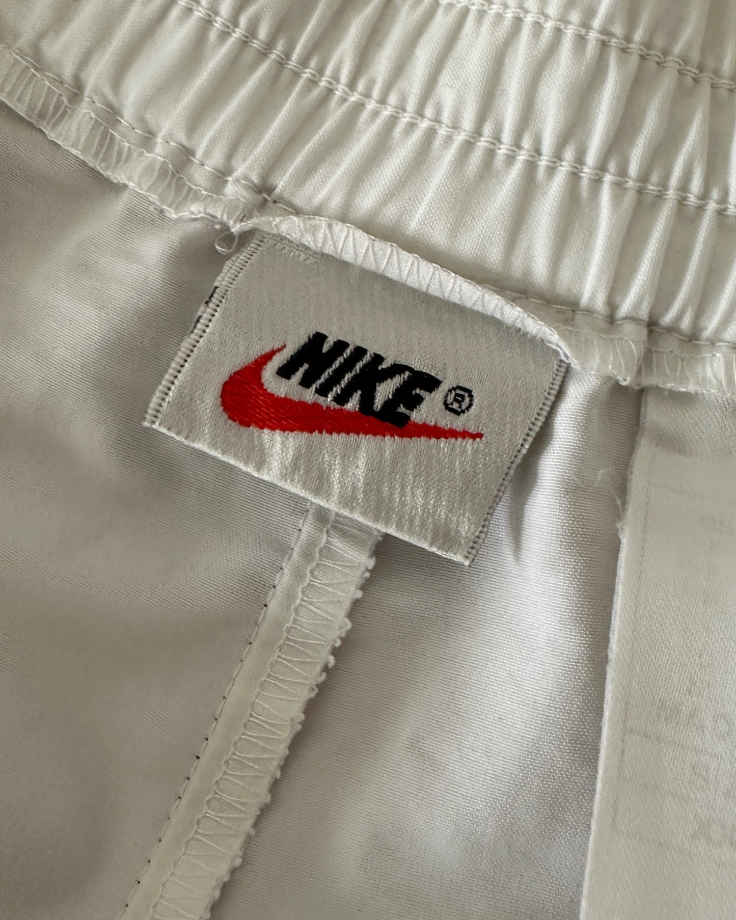 Nike 90s Vintage White Nylon Tennis Shorts - XXL