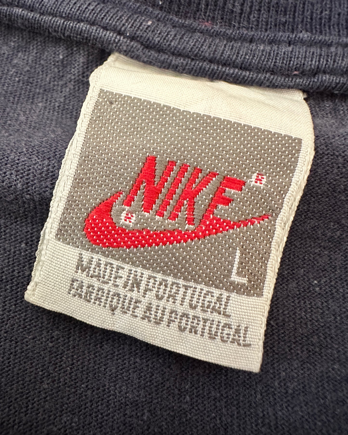 Nike 80s Vintage Echo Logo T-Shirt - L - Made in Portugal