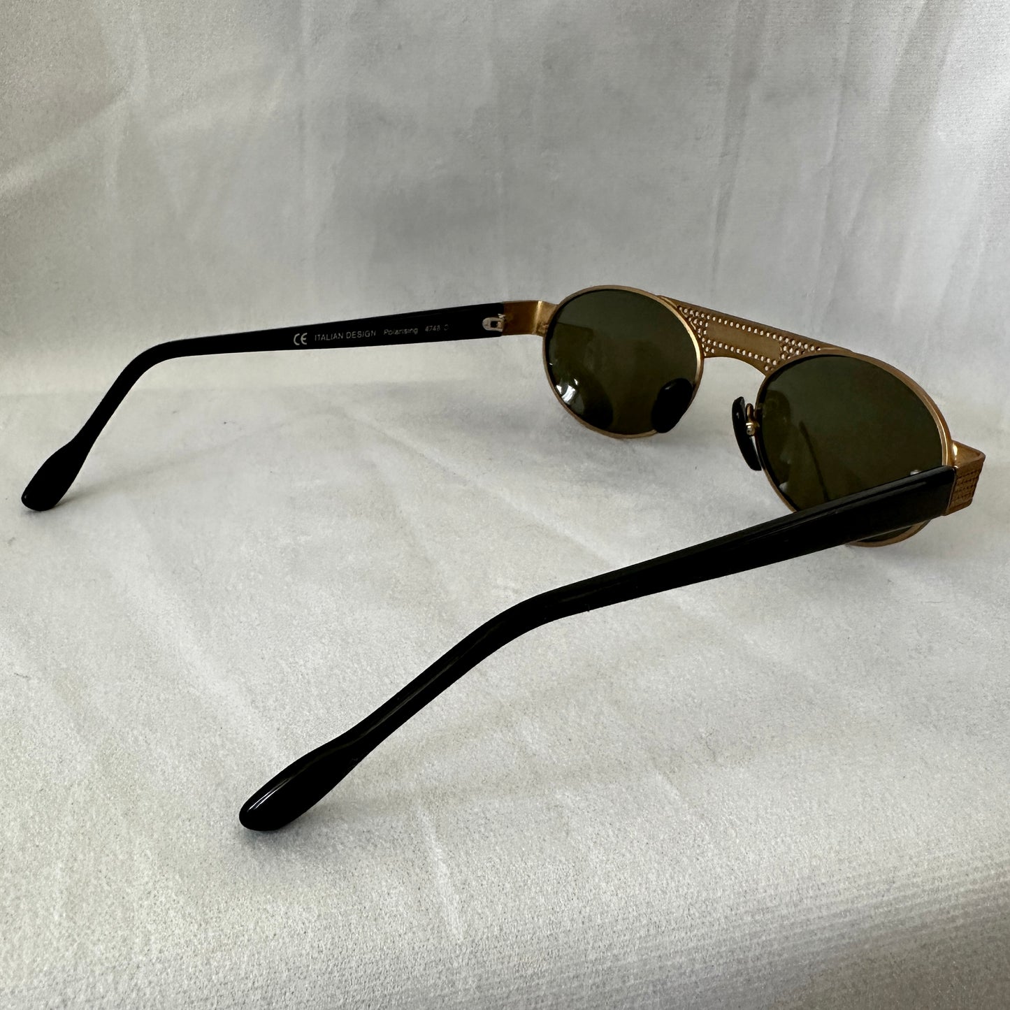 Polarod Inkognito Womens Vintage Sunglasses