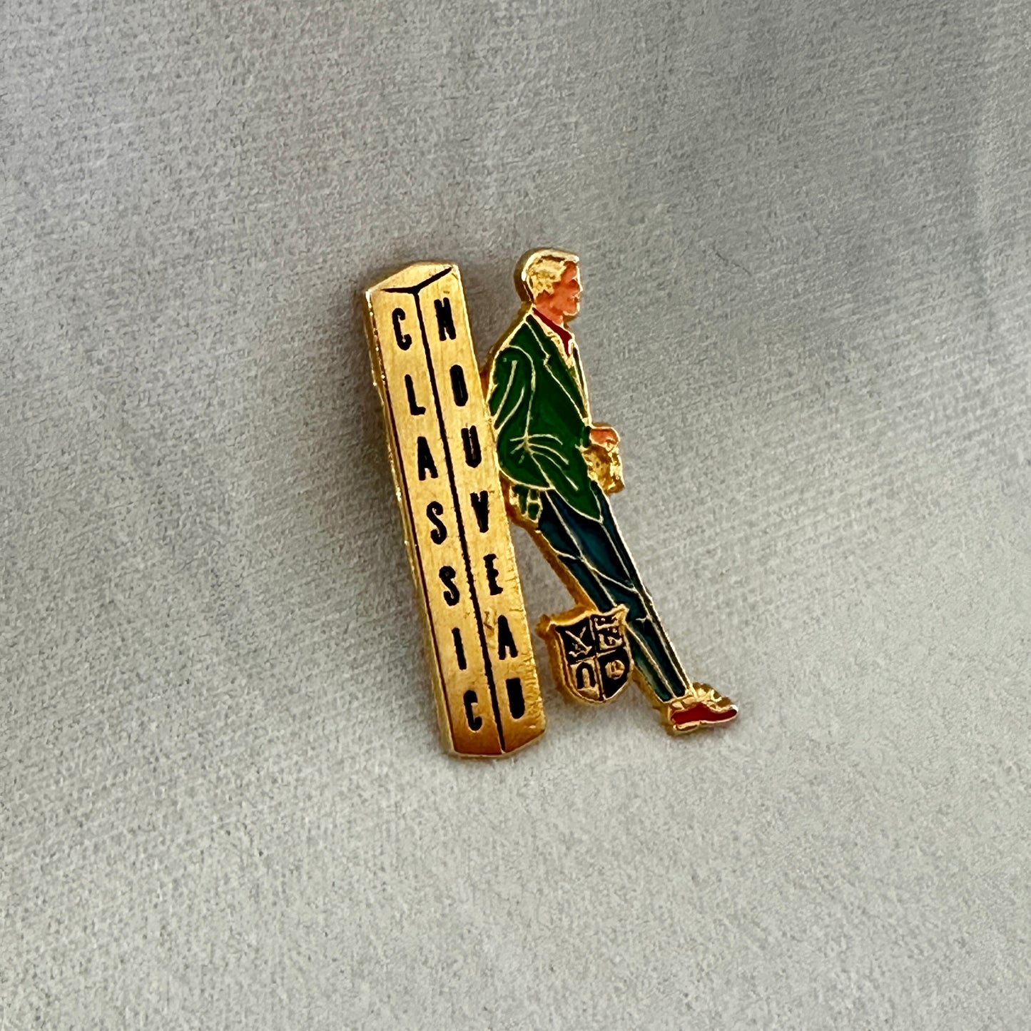 Classic Nouveau - 80s Vintage Fiorucci Pin