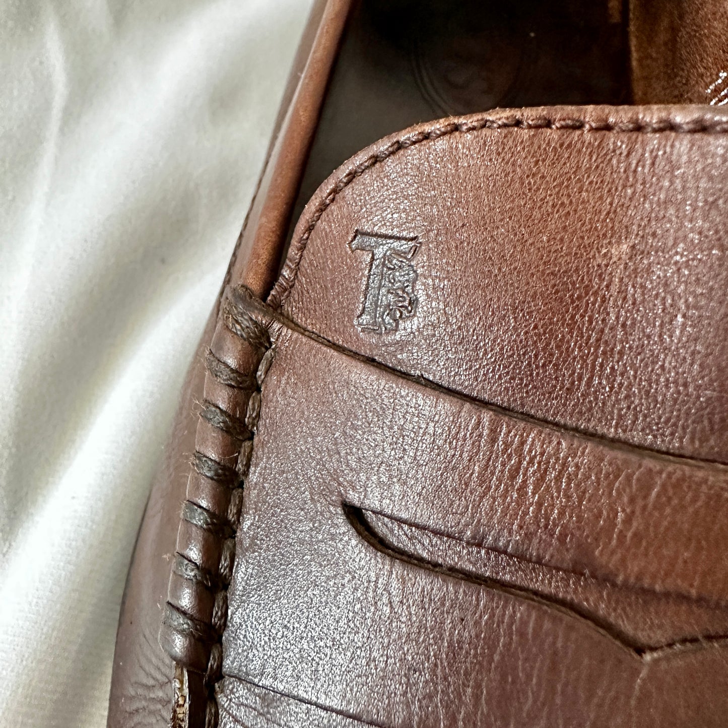 Tod's Loafers Dark Brown Leather 10.5 - Made in Italy