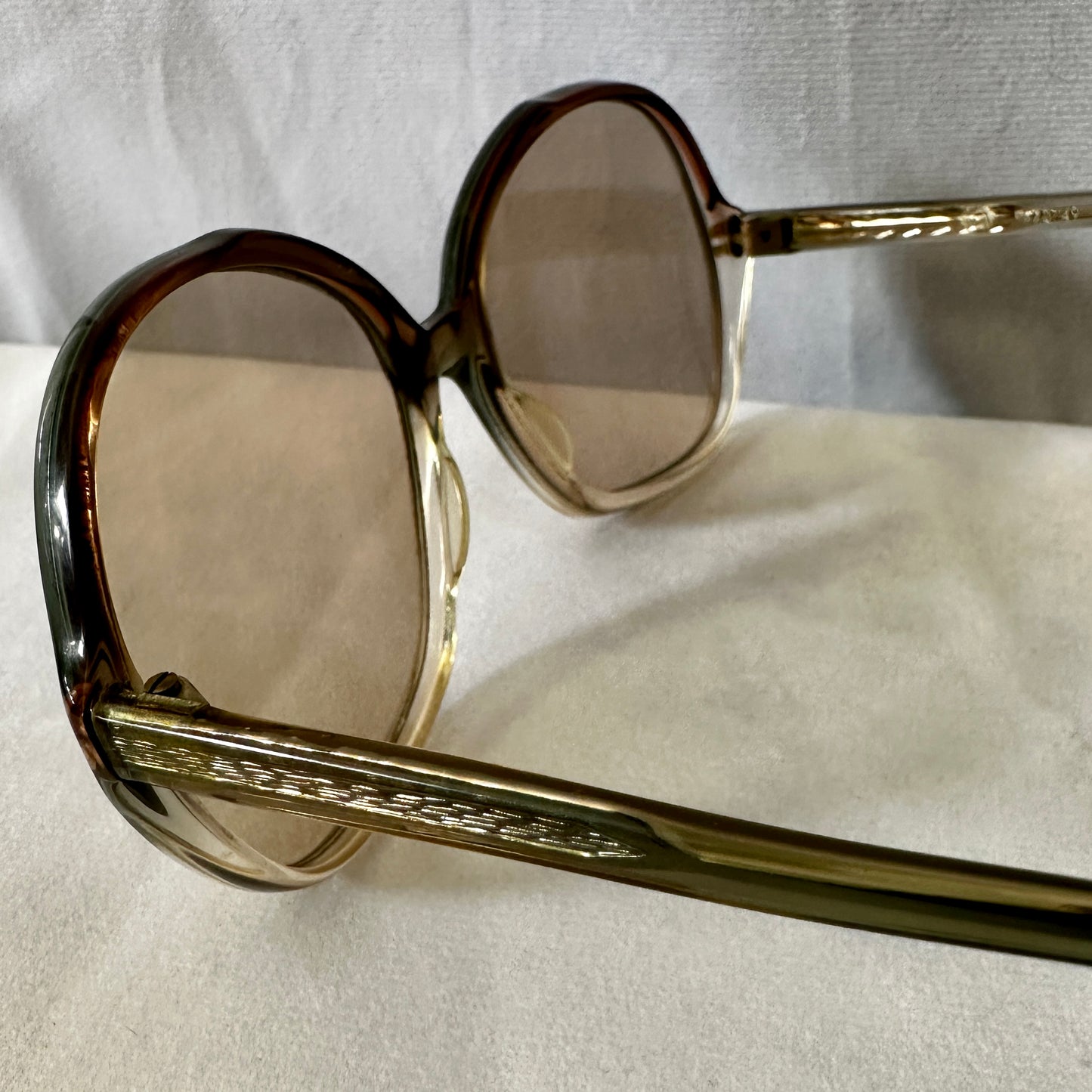 Vintage 80s Womens Sunglasses NOS