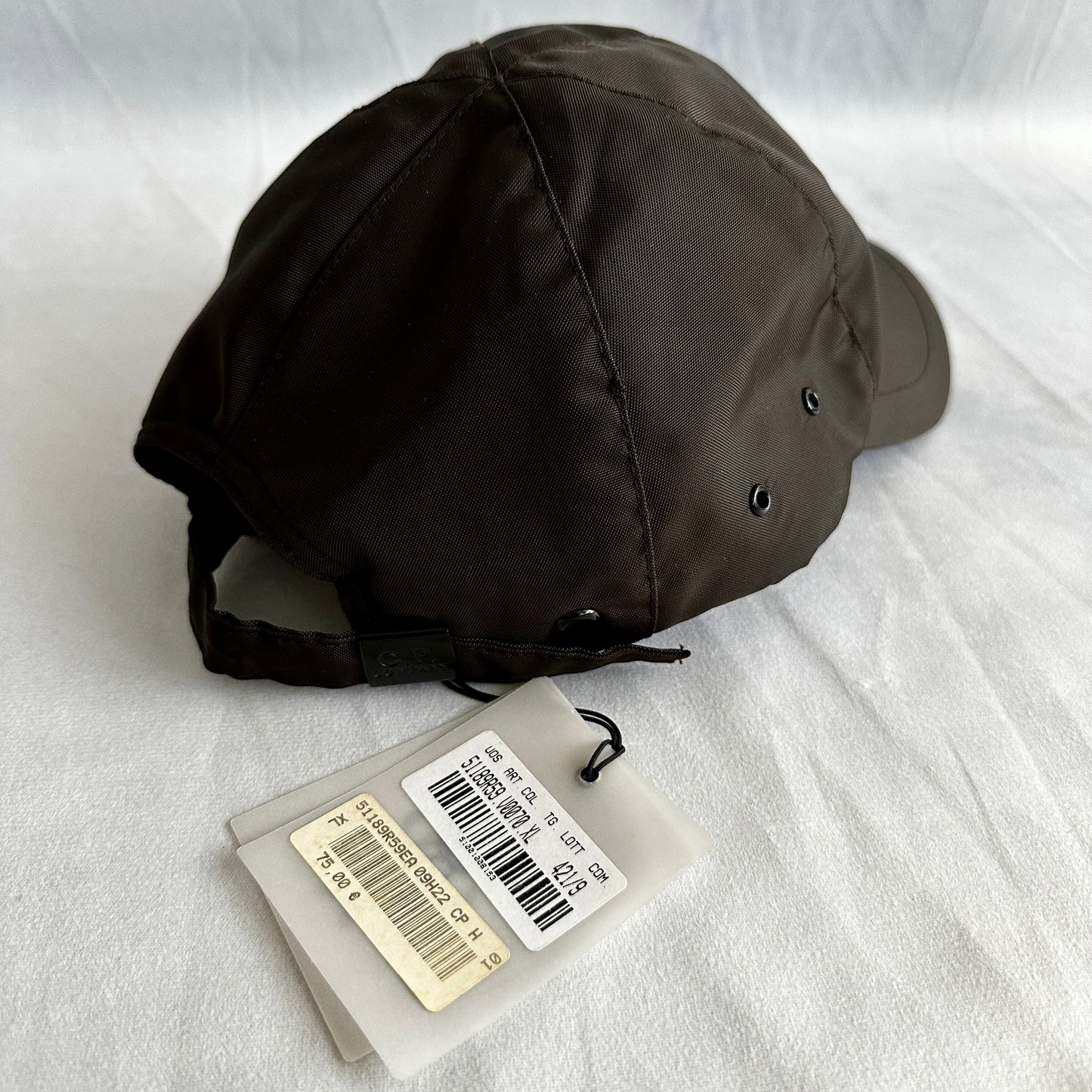 C.P. Company Cap 2009 - BNWT - XL