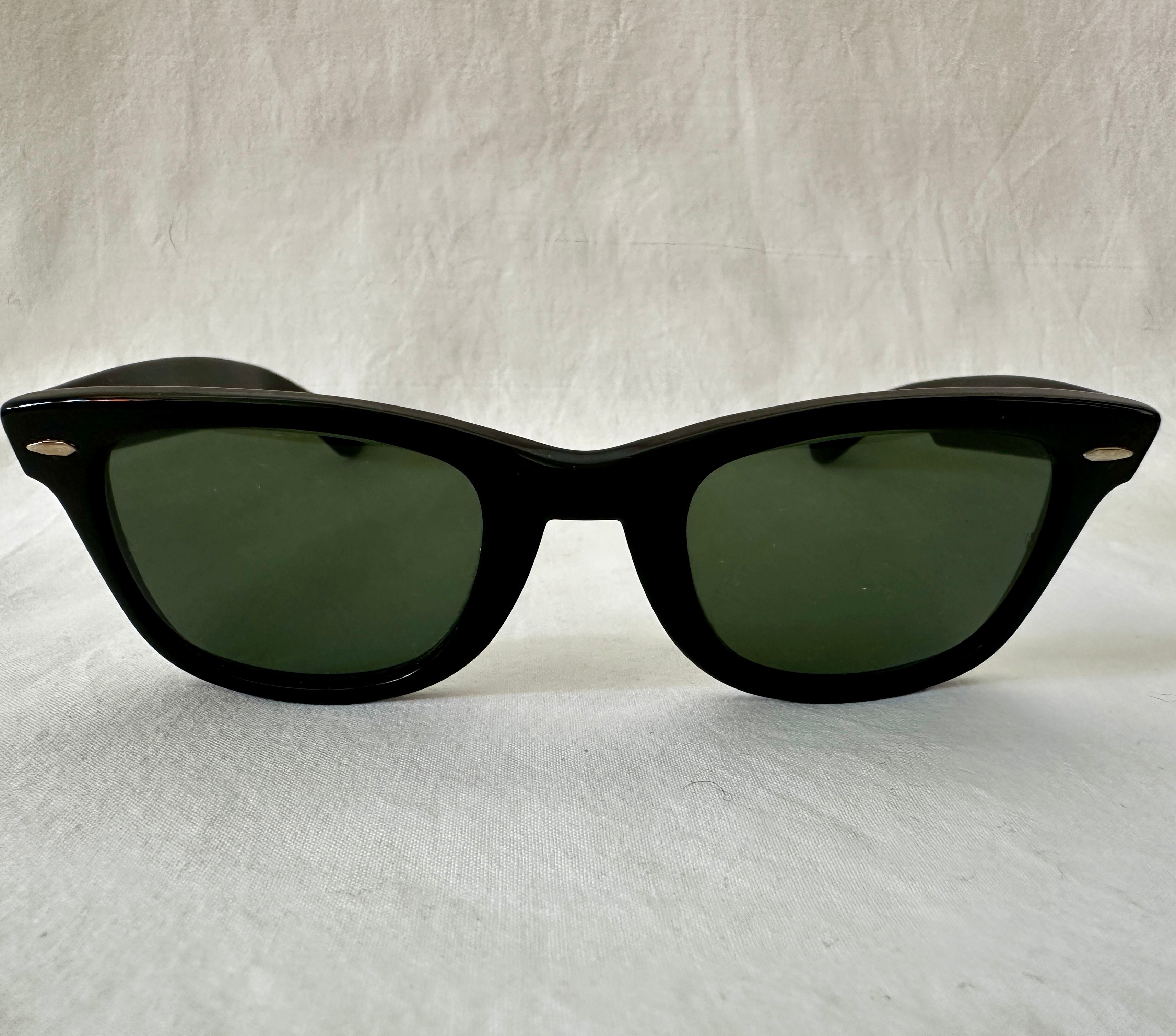 Ray Ban Wayfarer 5024 B&L Black Vintage 80s Sunglasses - Large