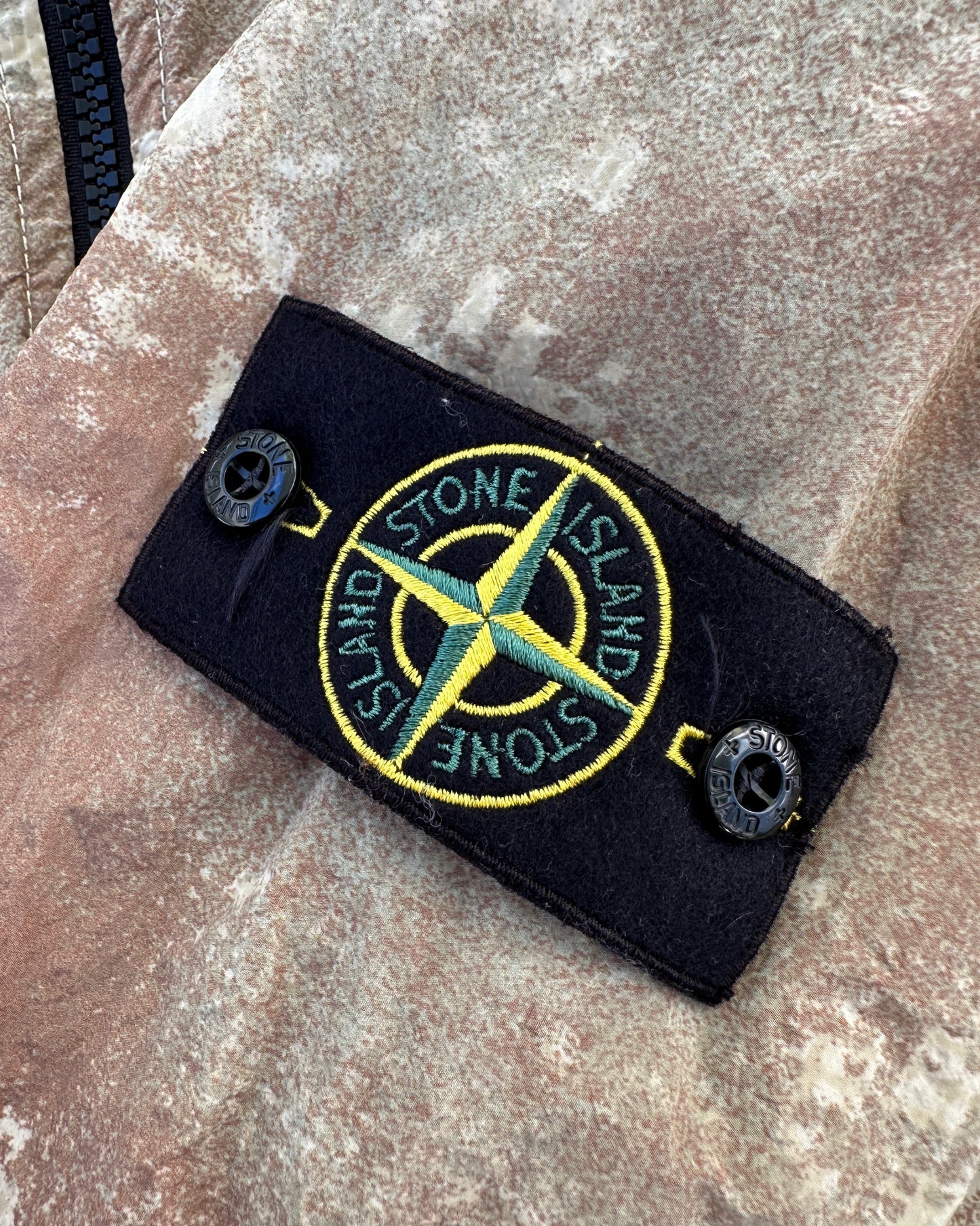 Stone Island 2024 Dissolving Grid Camo Jacket BNWT - M