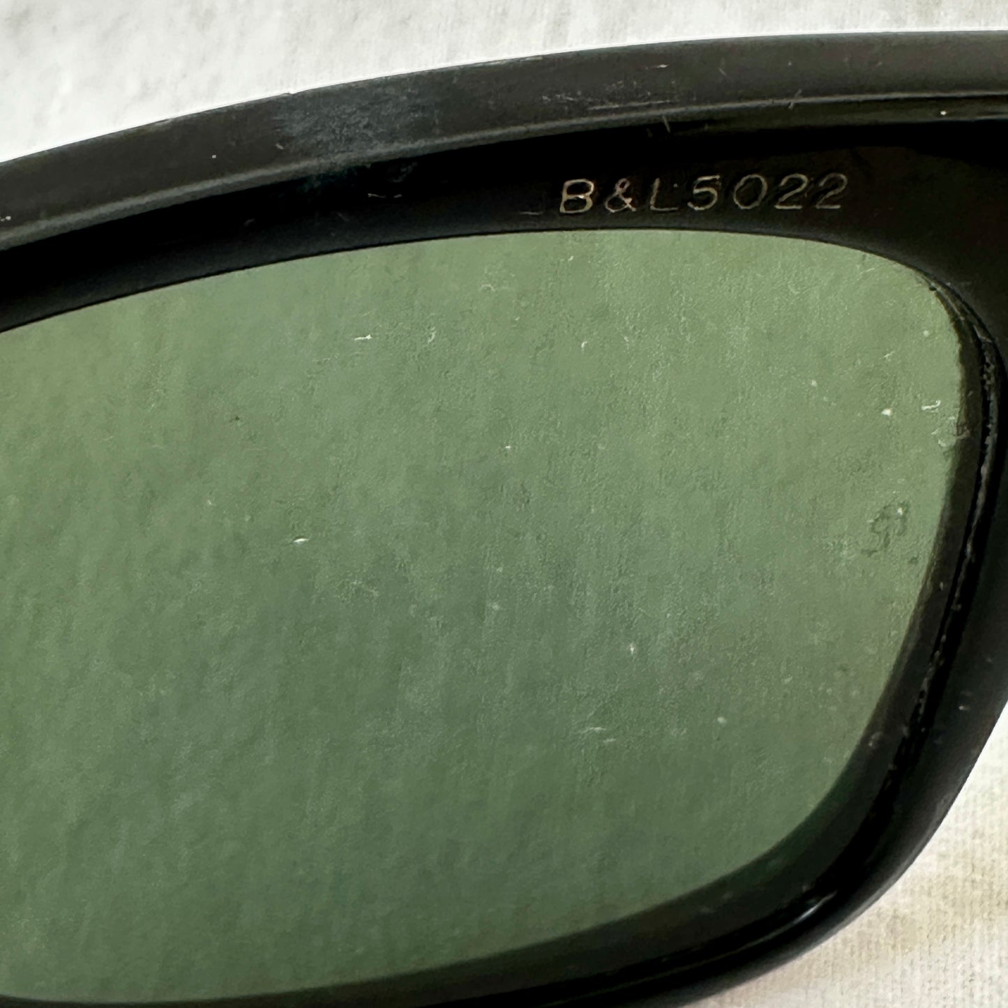 Ray Ban Wayfarer 5022 B&L Black Vintage 80s Sunglasses - Medium - Made in USA