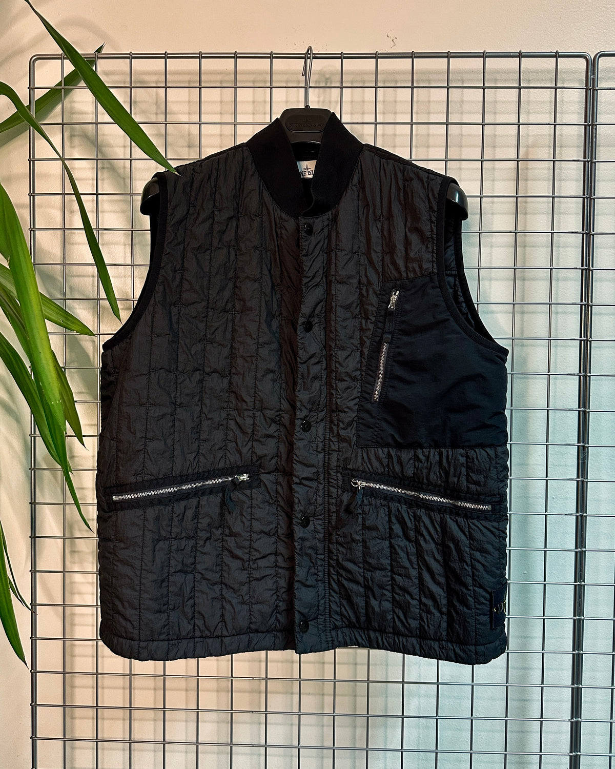 Stone Island 2024 Quilted Nylon-Stella with Primaloft-TC Vest - M