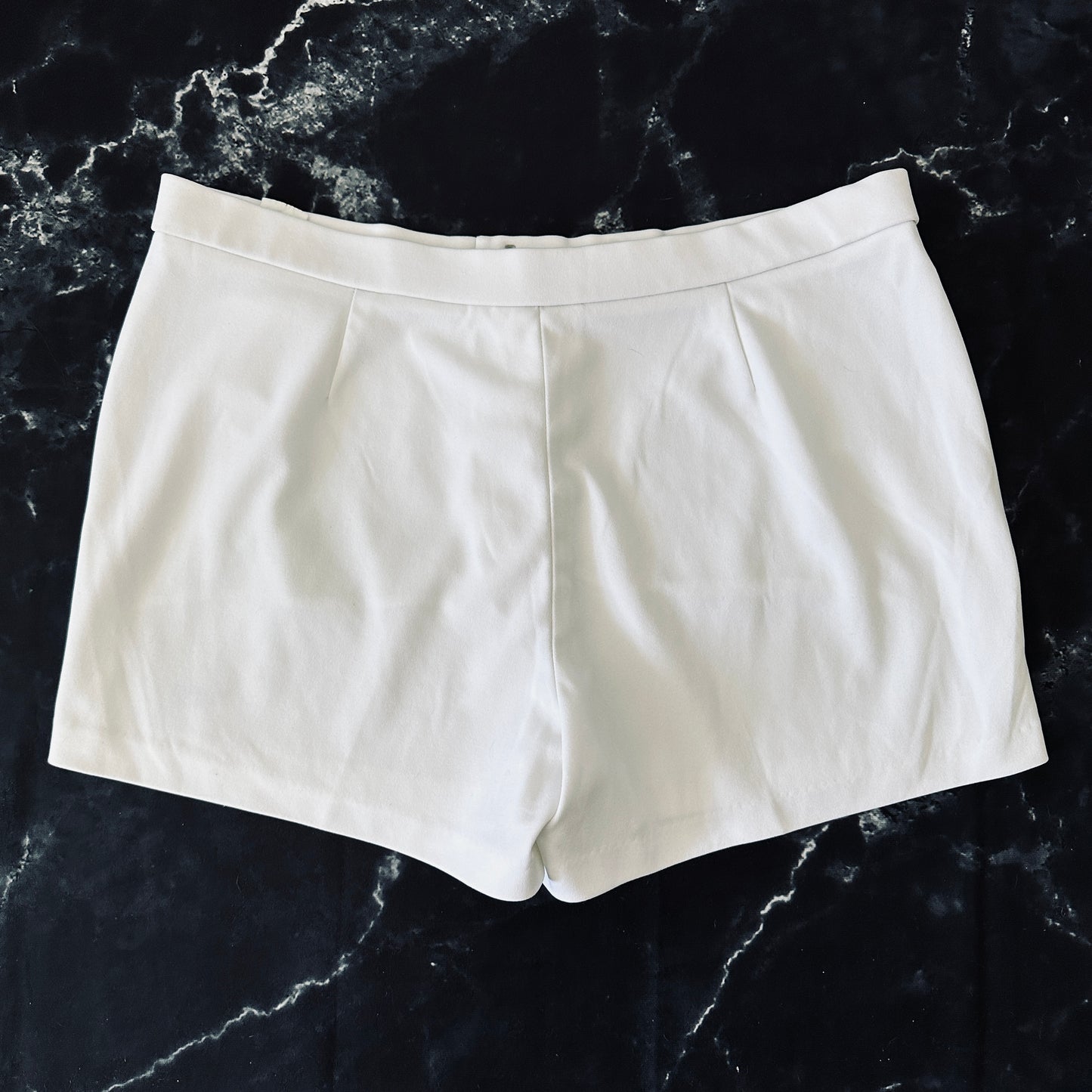 Adidas 80s Vintage Tennis Shorts - White - 52 / L
