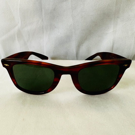 Ray Ban Wayfarer Tortoise 5024- Vintage 80s Bausch & Lomb - Made in USA